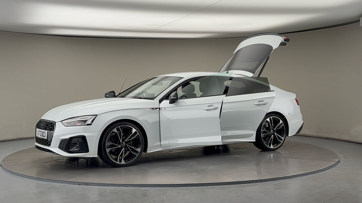 More views of Audi A5