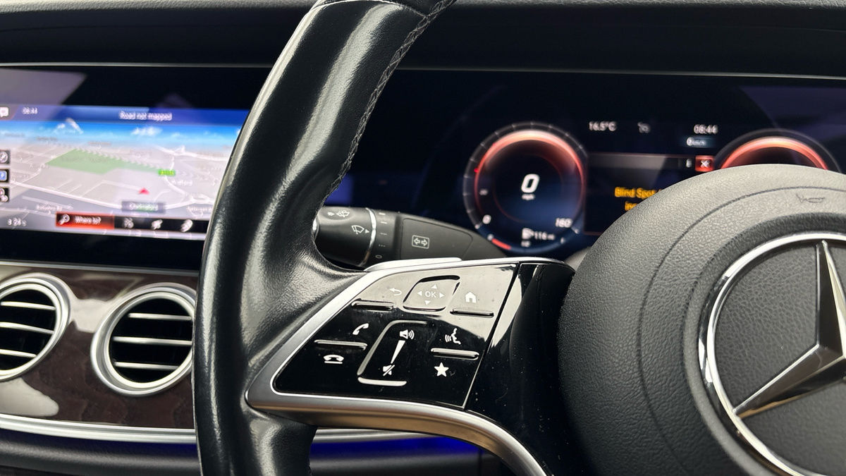 Mercedes-Benz E Class Image 13