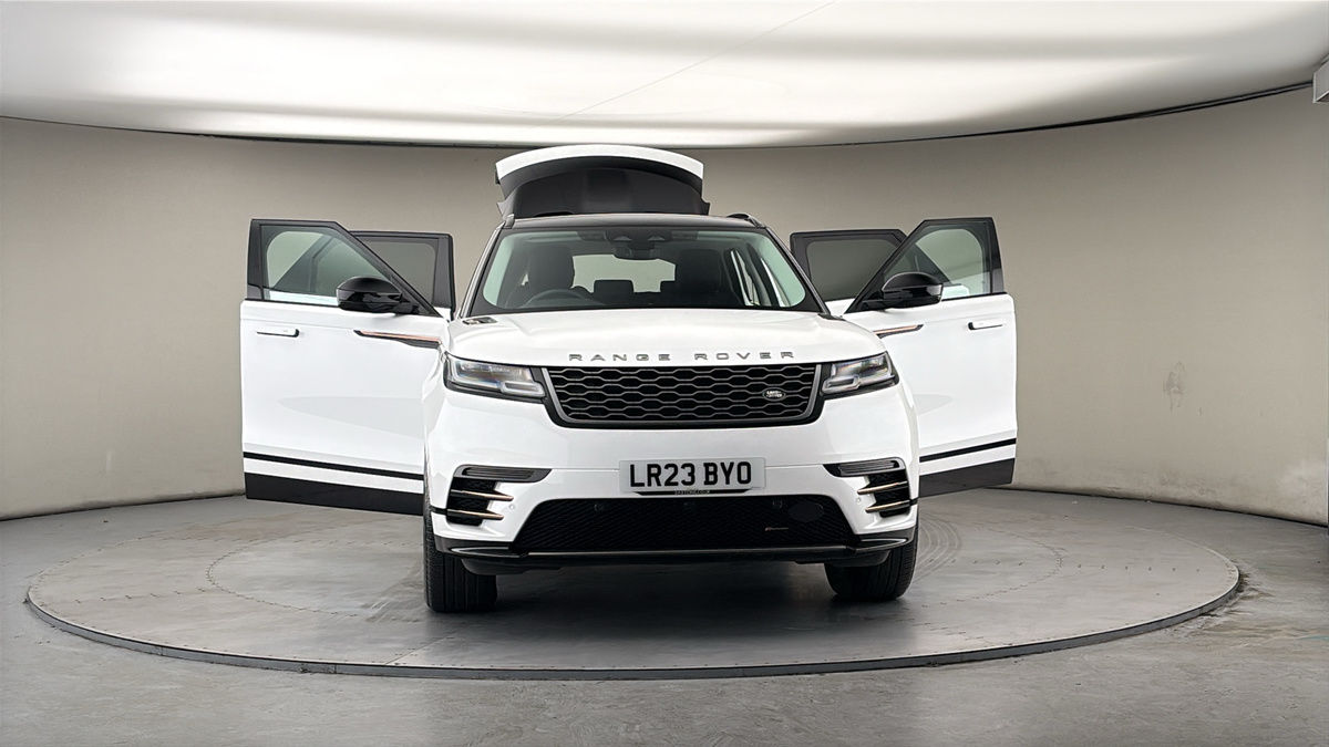 More views of Land Rover Range Rover Velar