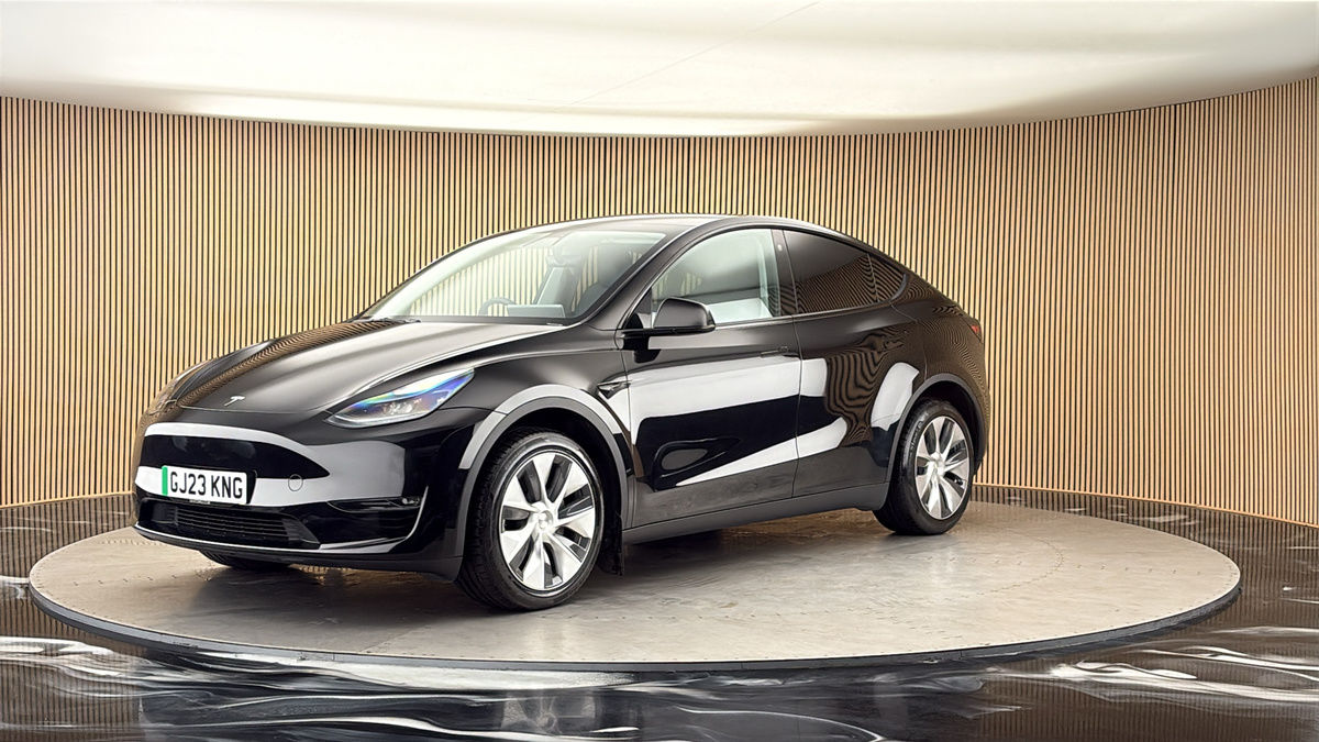Tesla Model Y Image 20