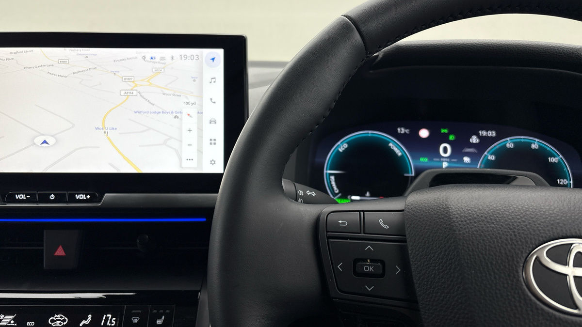 Toyota C-HR Image 13