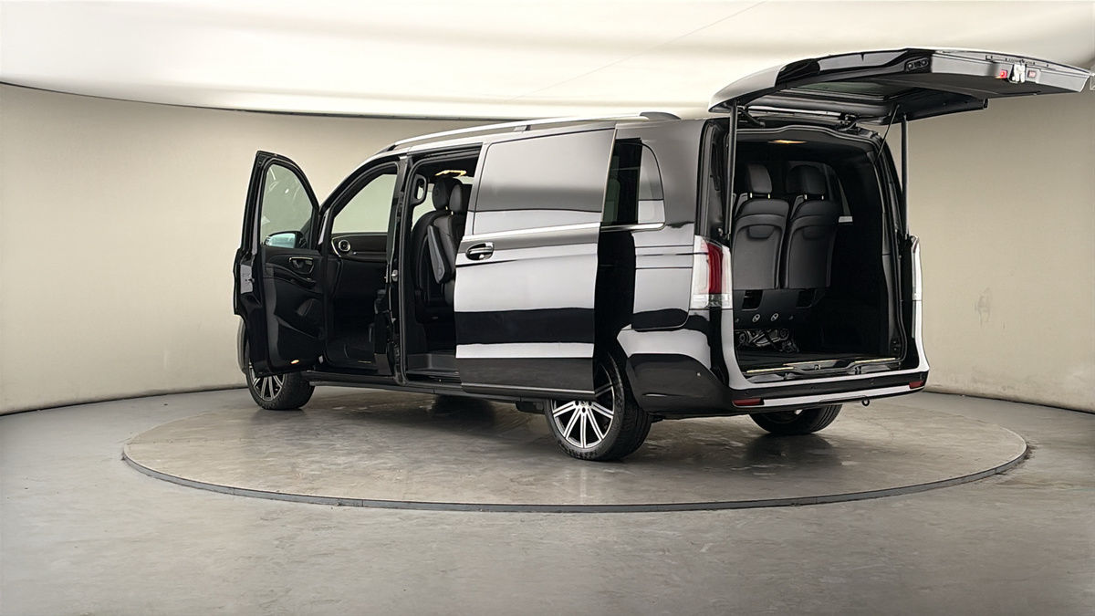 More views of Mercedes-Benz V Class