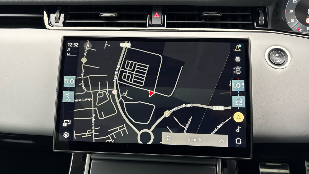 Land Rover Range Rover Evoque Image 17