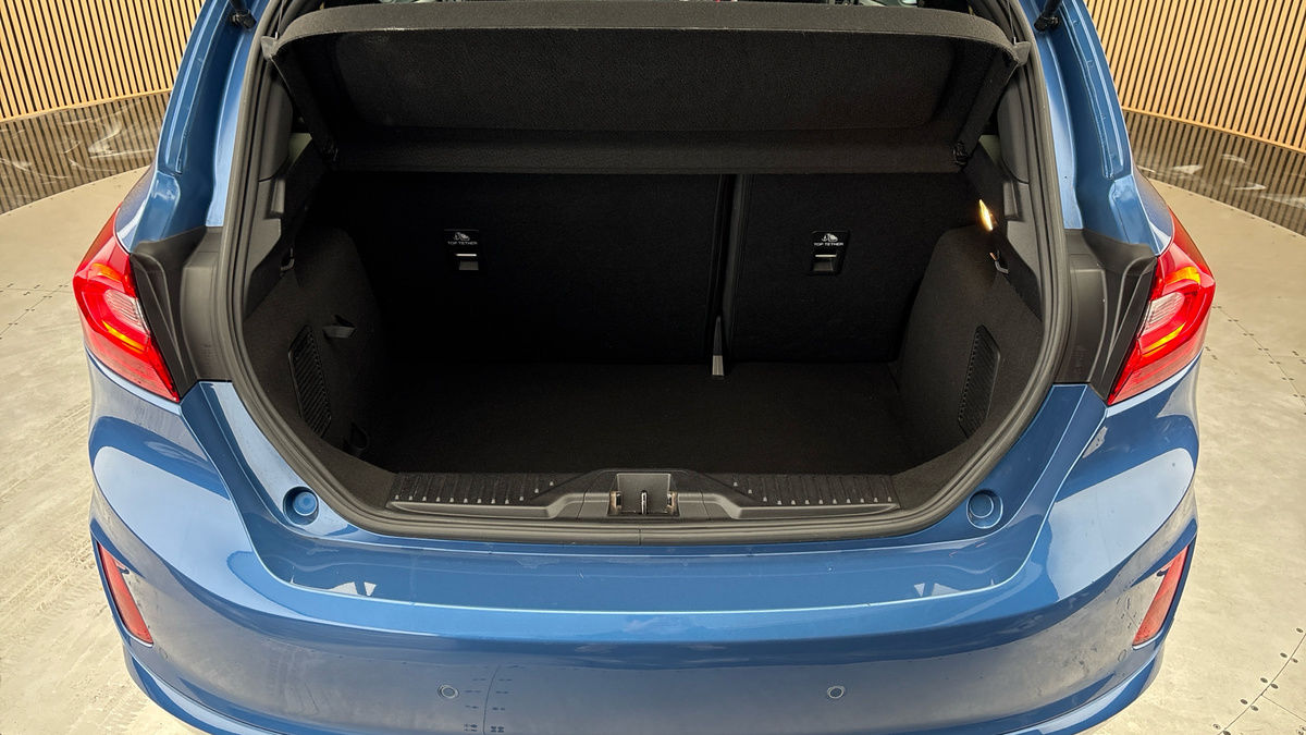 Ford Fiesta Image 11