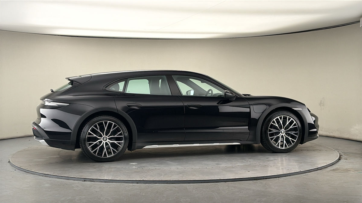 More views of Porsche Taycan