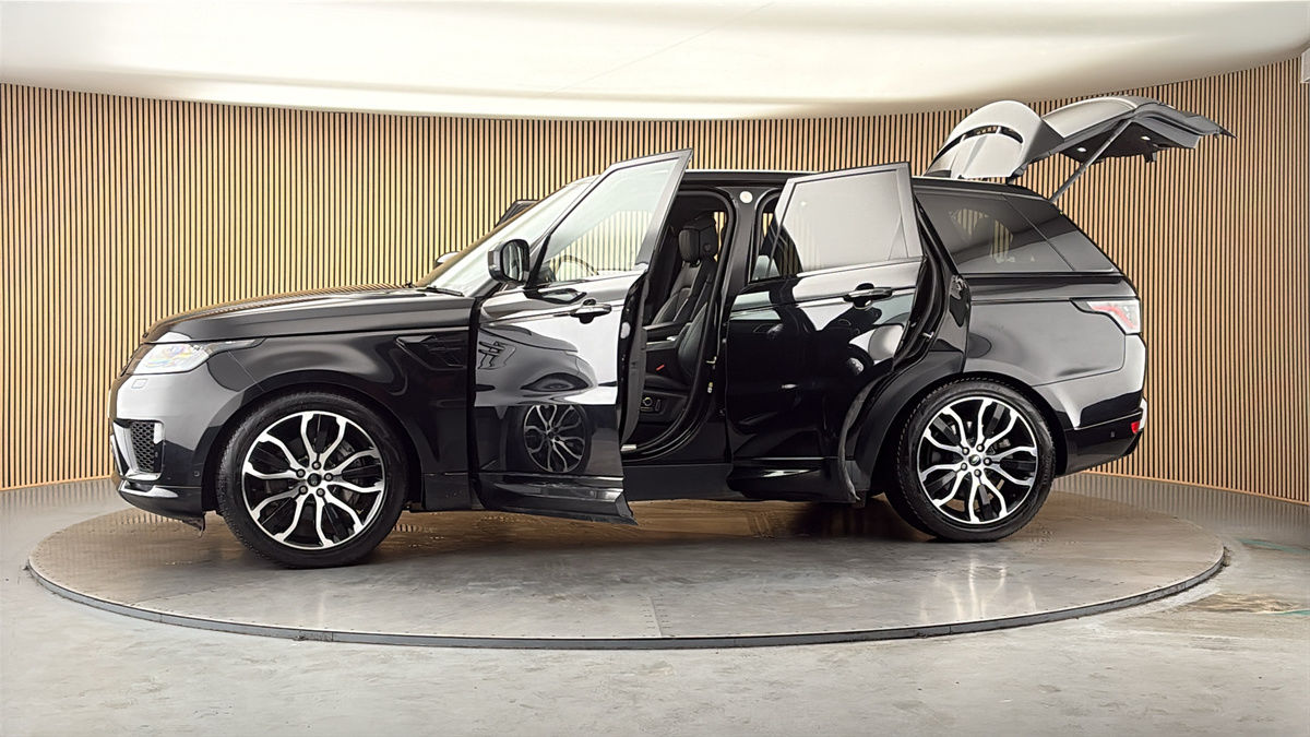 More views of Land Rover Range Rover Sport