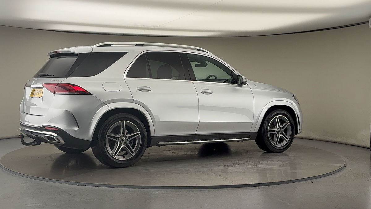 More views of Mercedes-Benz GLE