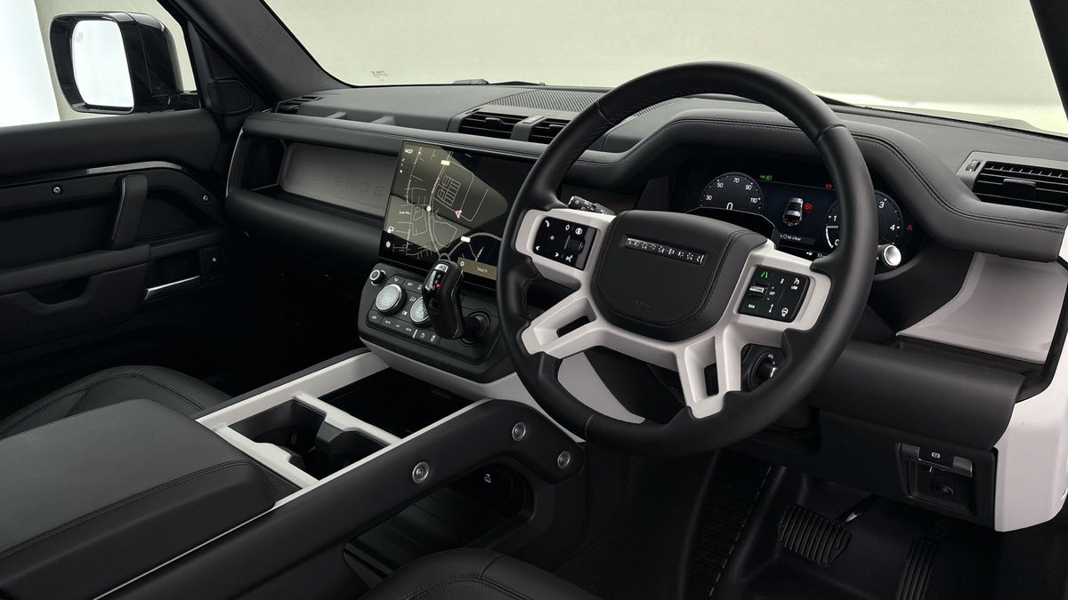 Land Rover Defender 90 Urban Image 5