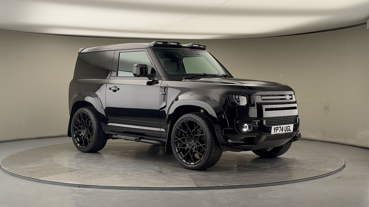 More views of Land Rover Defender 90