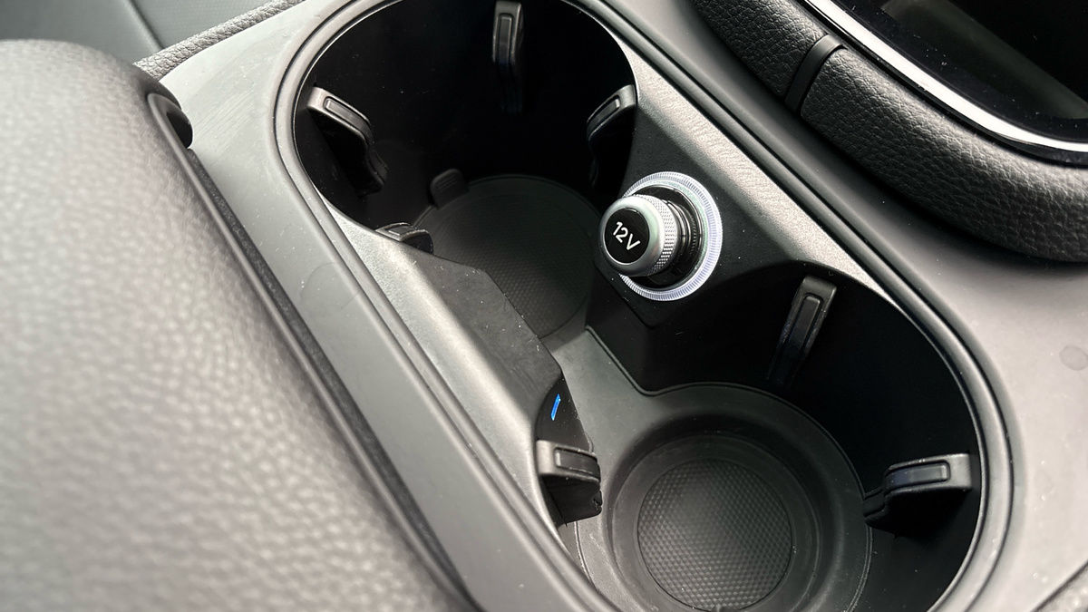 Porsche Cayenne Image 33