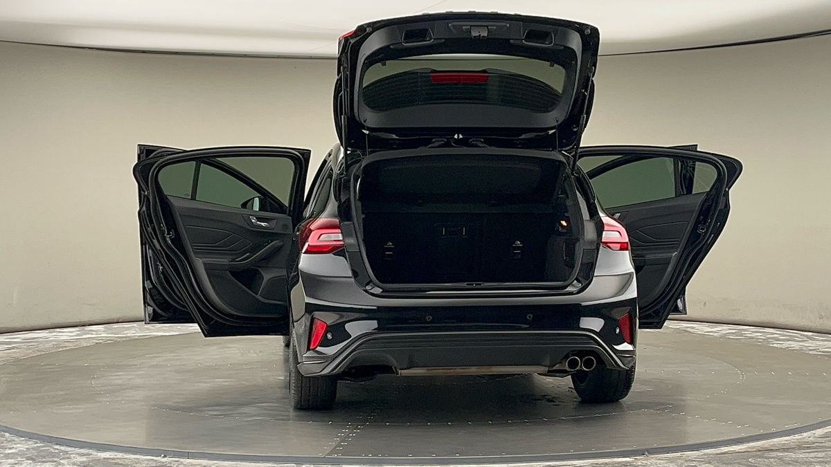 More views of Ford Focus