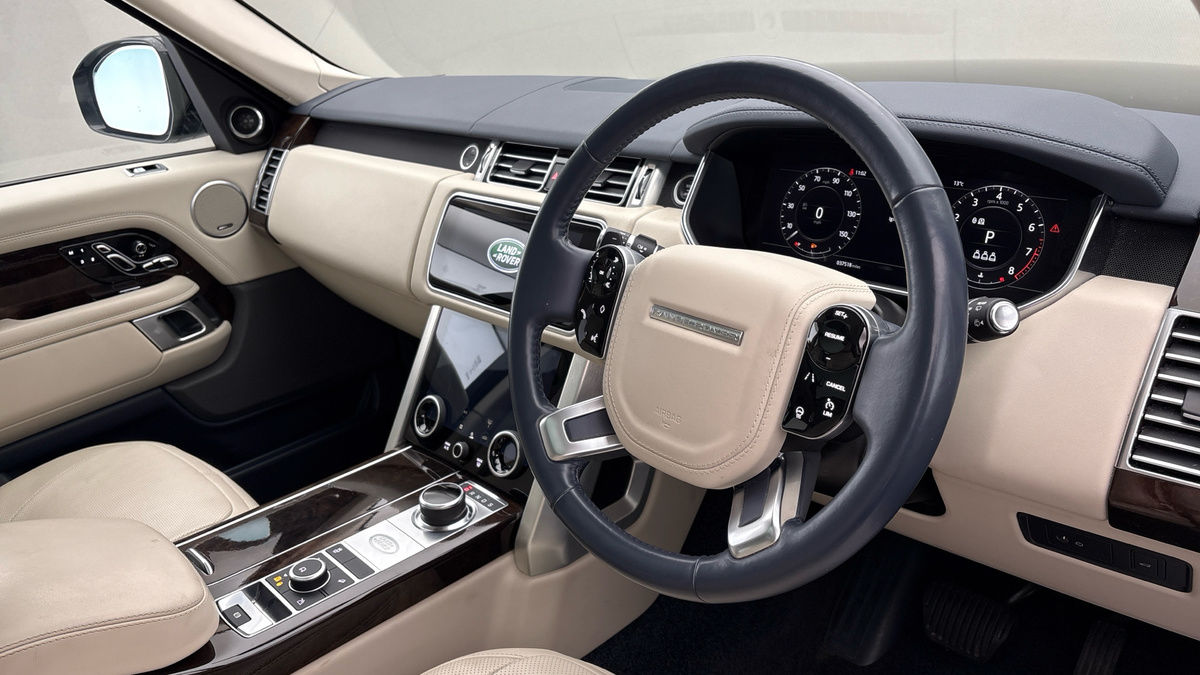 Land Rover Range Rover Image 5