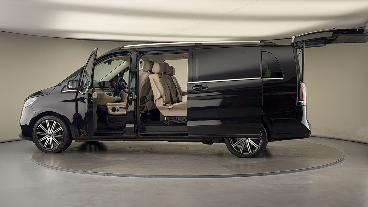 More views of Mercedes-Benz V Class