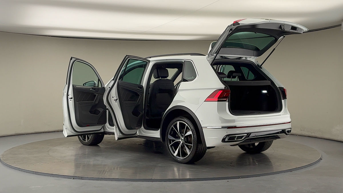 More views of Volkswagen Tiguan