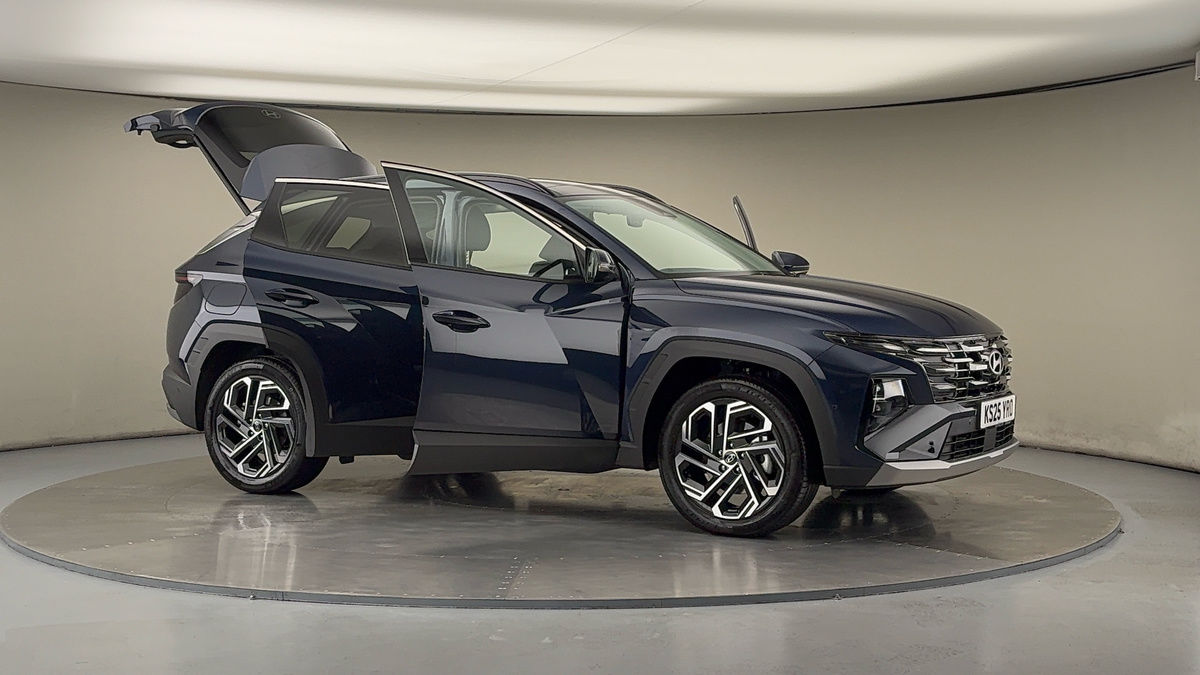 More views of Hyundai TUCSON