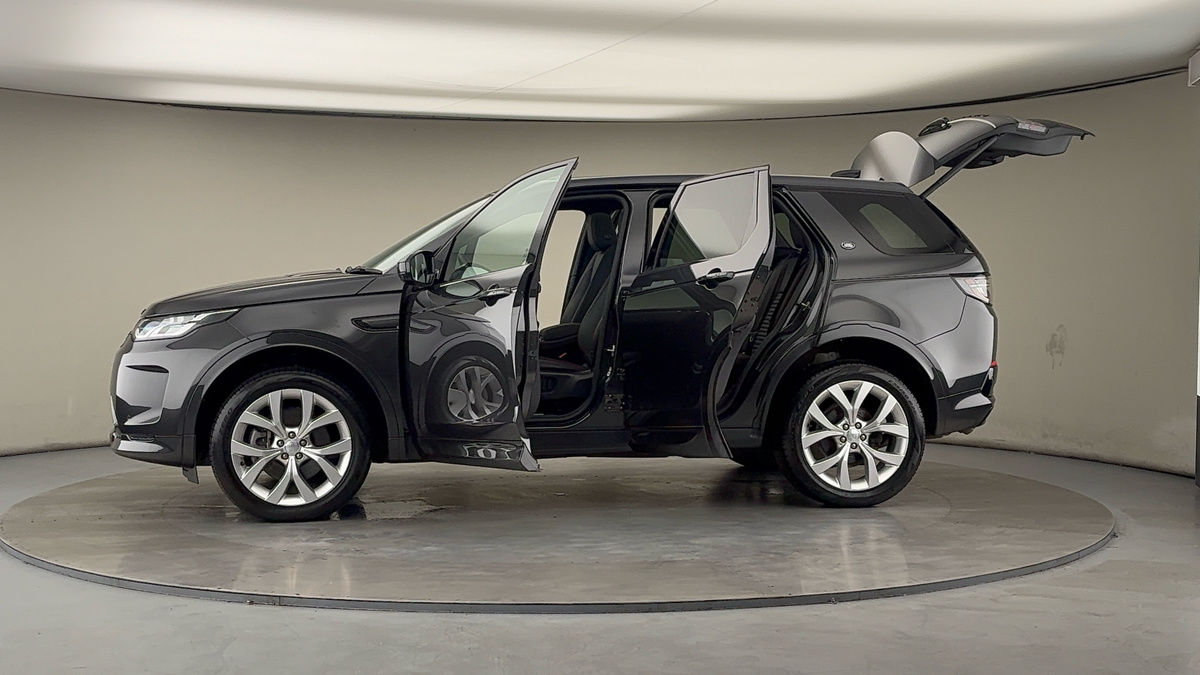 More views of Land Rover Discovery Sport