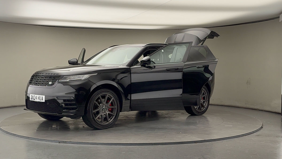 Land Rover Range Rover Velar Image 22