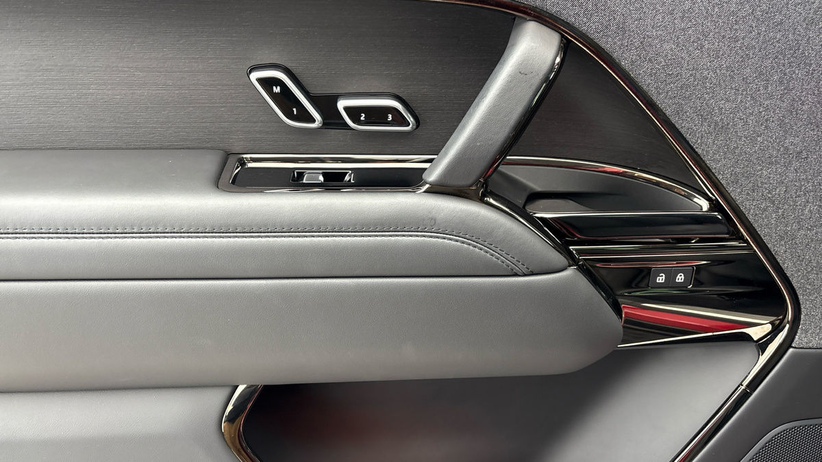 Land Rover Range Rover Sport Image 19