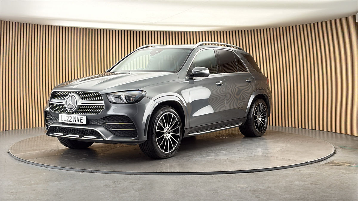 More views of Mercedes-Benz GLE