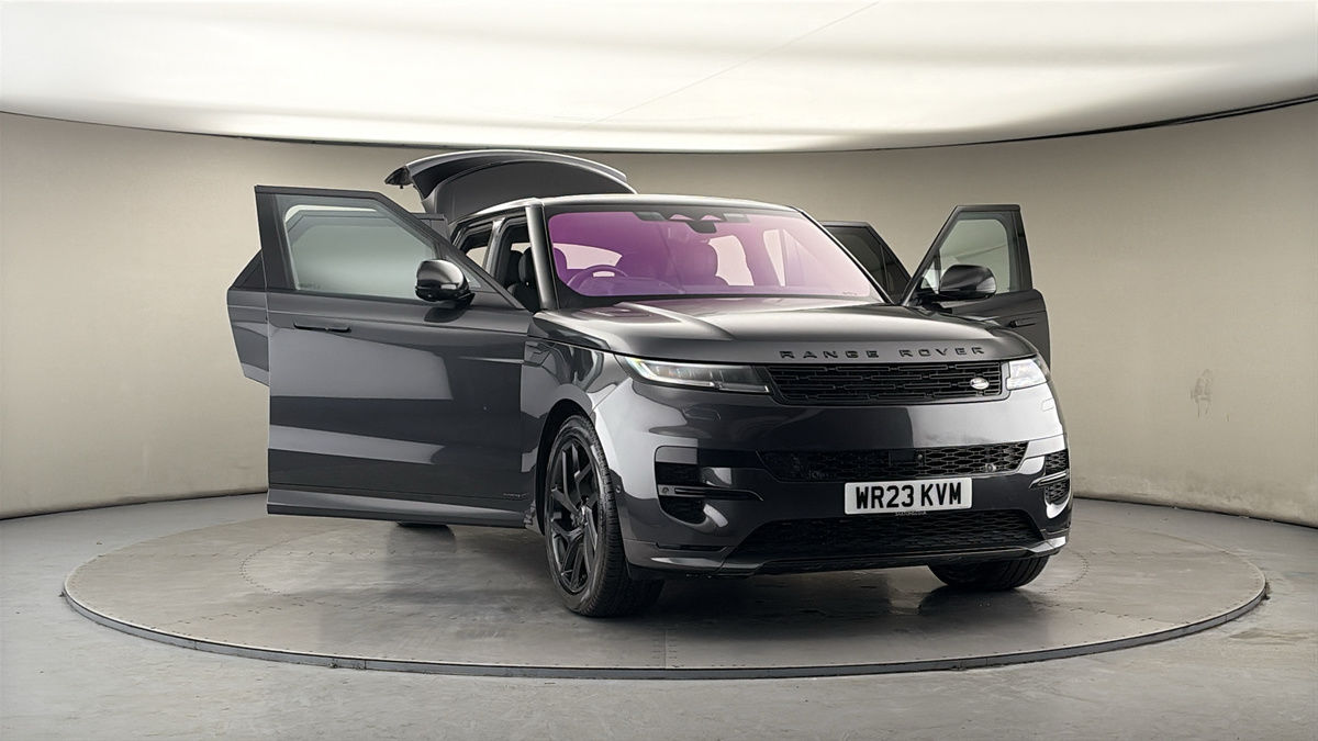 More views of Land Rover Range Rover Sport