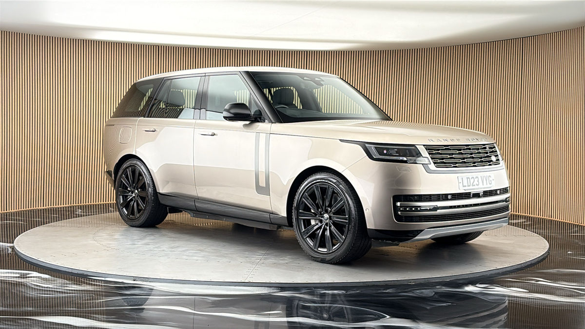More views of Land Rover Range Rover