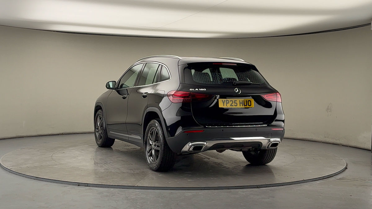 More views of Mercedes-Benz GLA