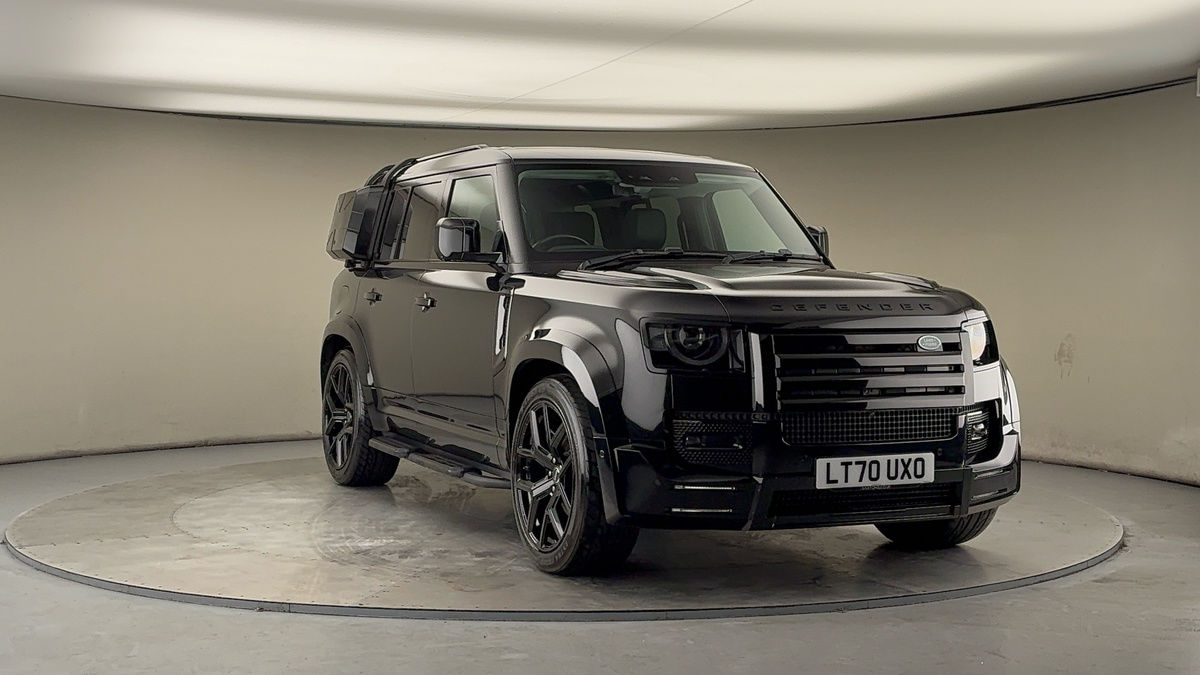 More views of Land Rover Defender 110