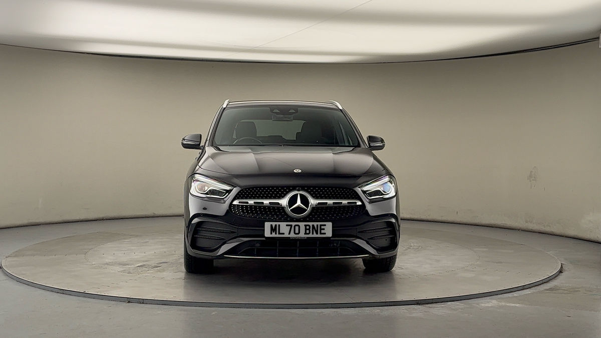 More views of Mercedes-Benz GLA