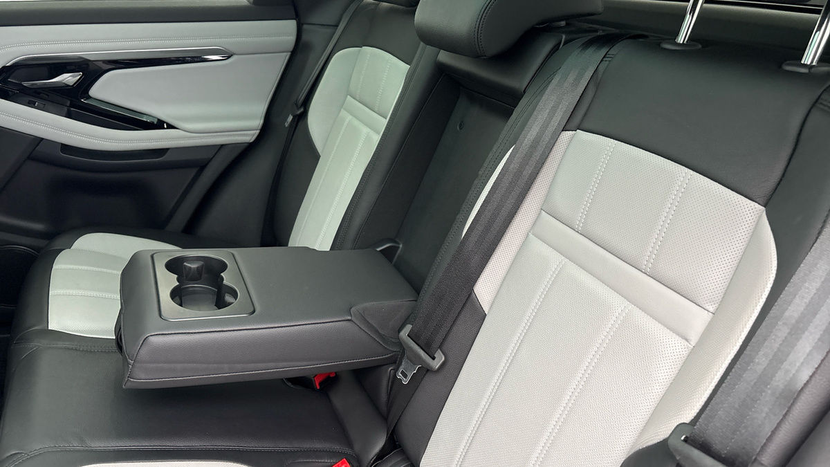 Land Rover Range Rover Evoque Image 9