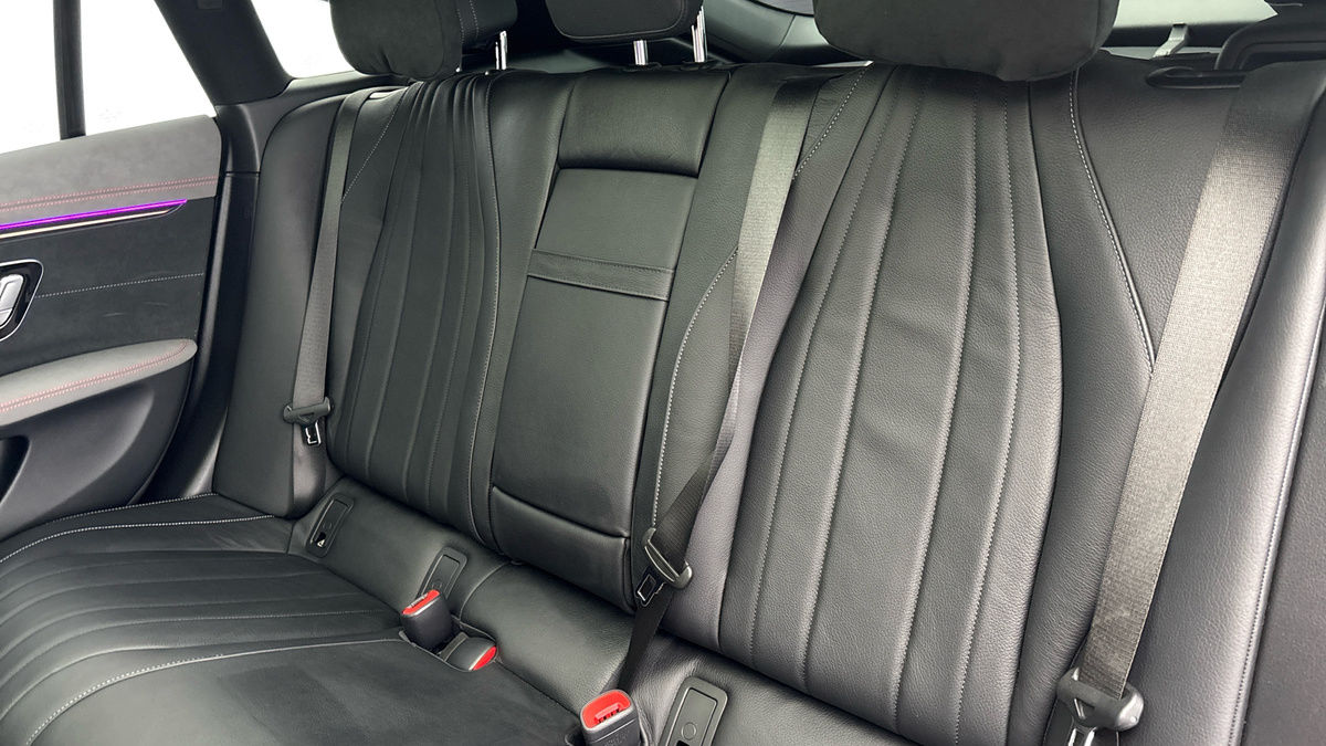 Mercedes-Benz EQS Image 9