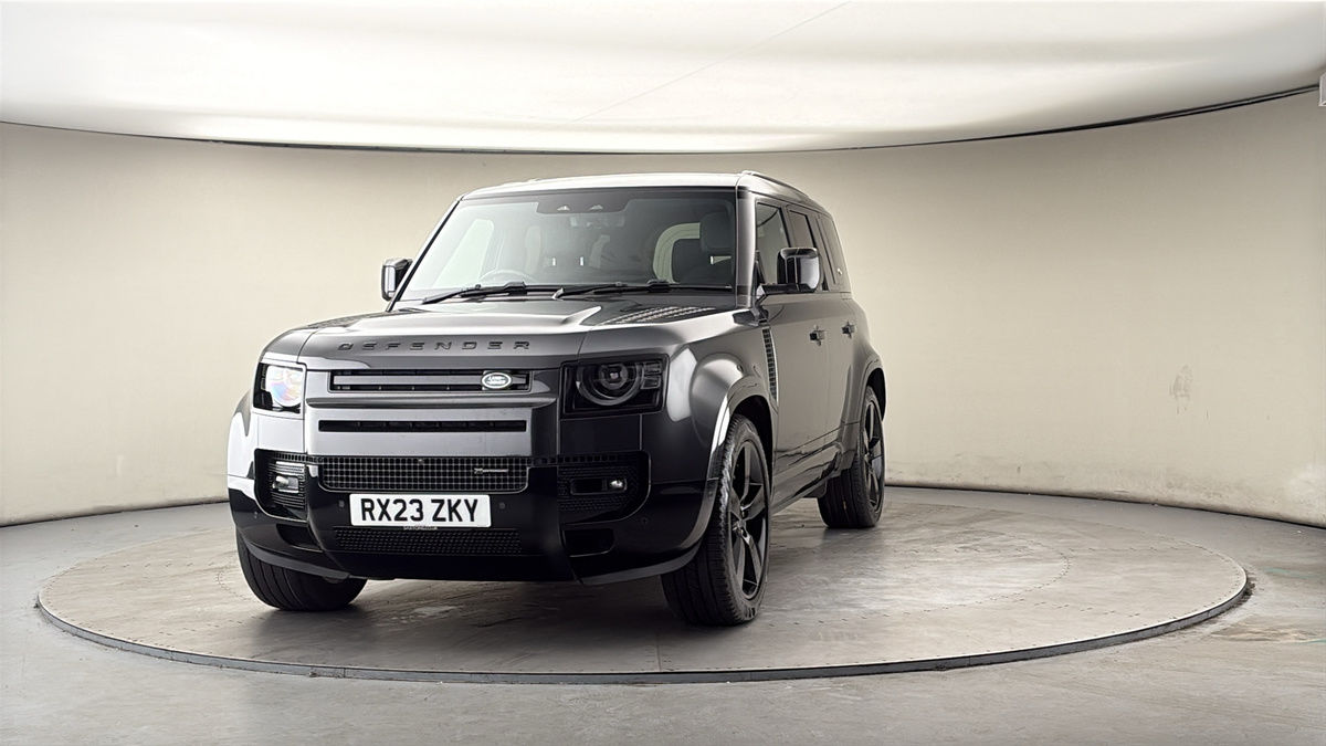 More views of Land Rover Defender 110