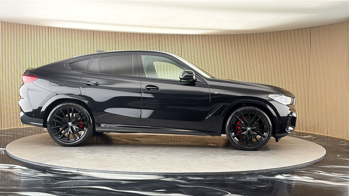 More views of BMW X6