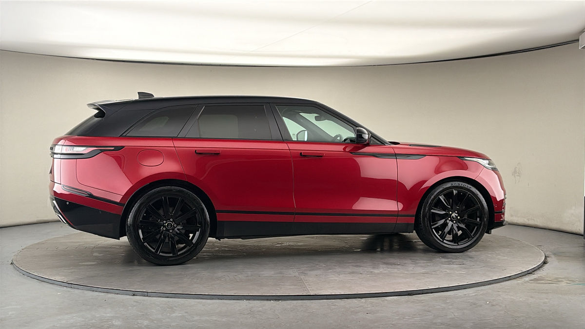 More views of Land Rover Range Rover Velar