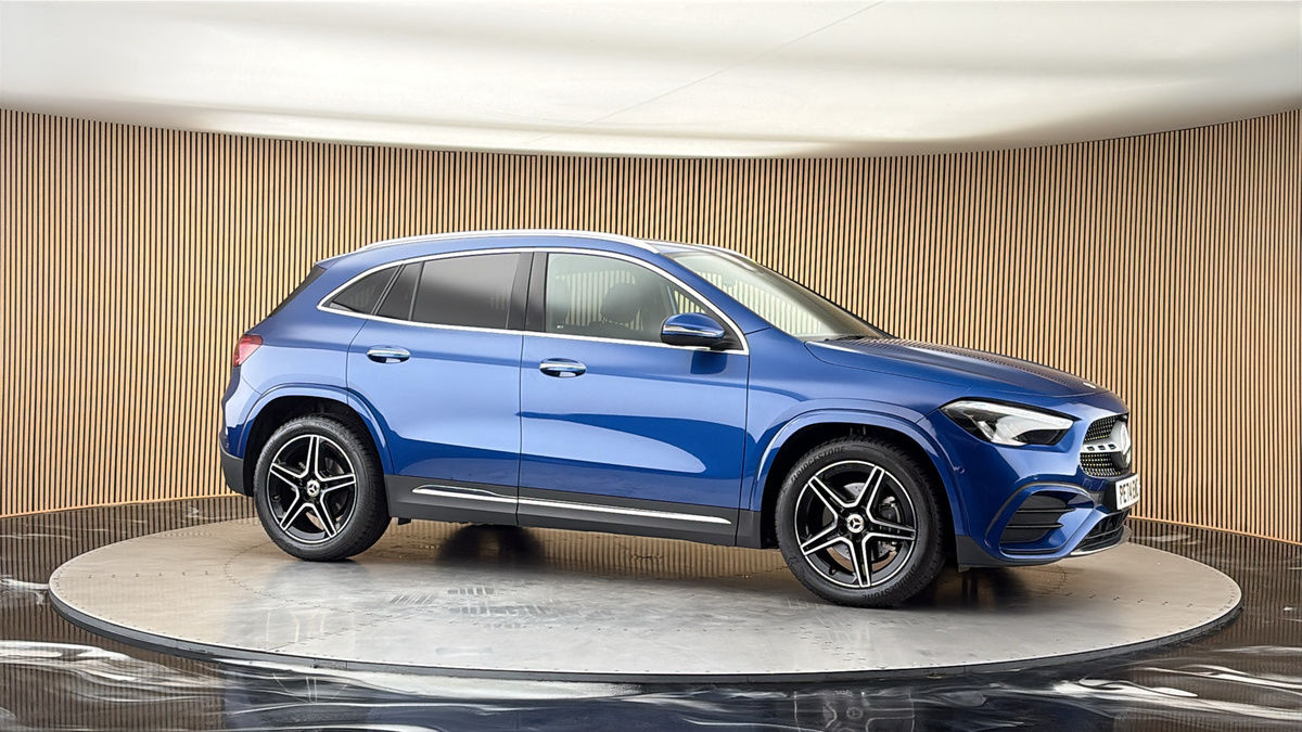 More views of Mercedes-Benz GLA