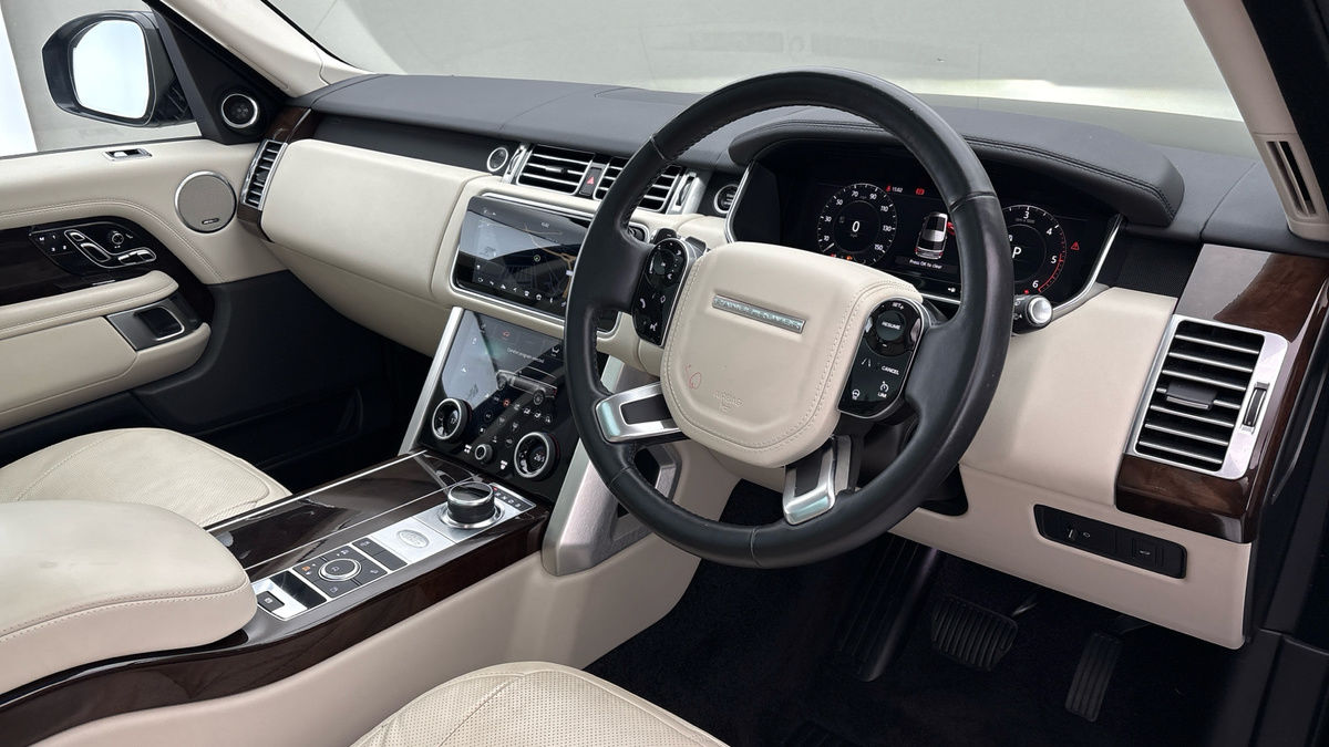 Land Rover Range Rover Image 5