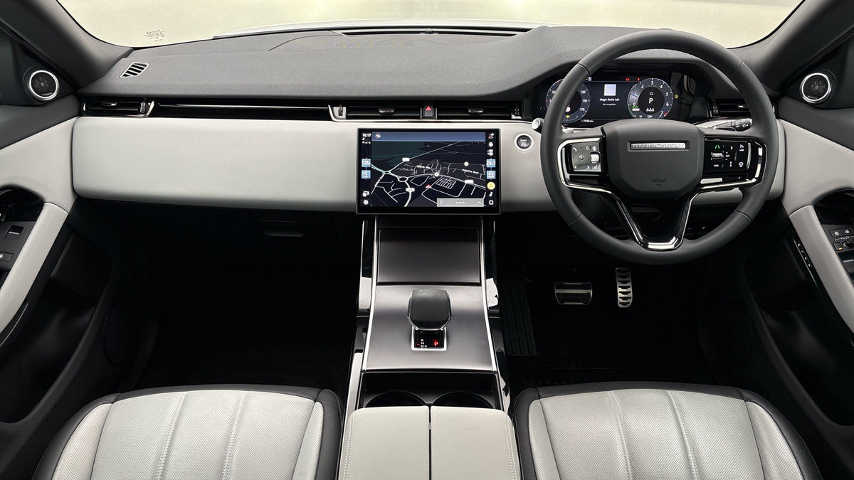 Land Rover Range Rover Evoque Image 12