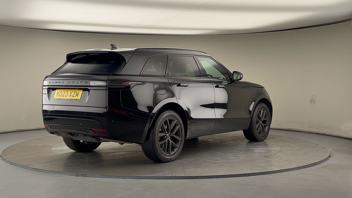 More views of Land Rover Range Rover Velar