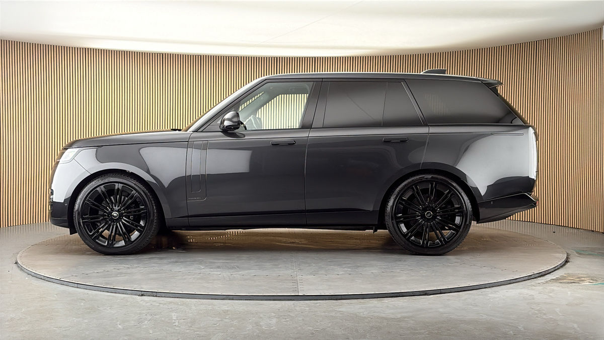 Land Rover Range Rover Image 15