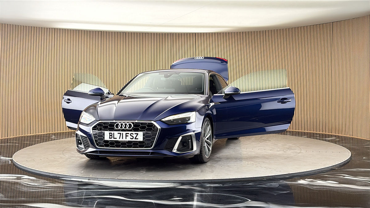 More views of Audi A5