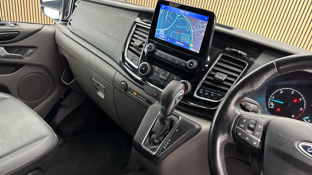 Ford Transit Custom Image 18
