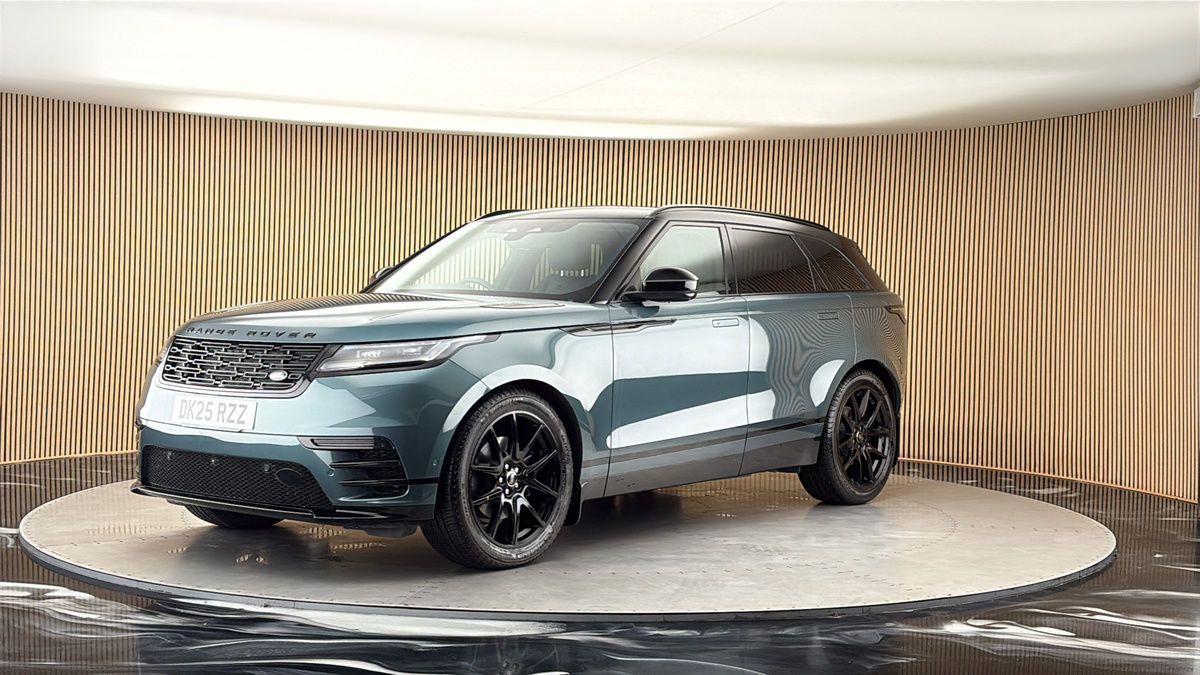 Land Rover Range Rover Velar Image 20