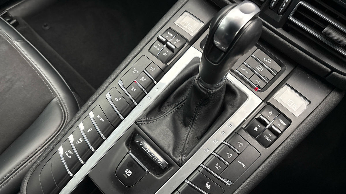 Porsche Macan Image 6