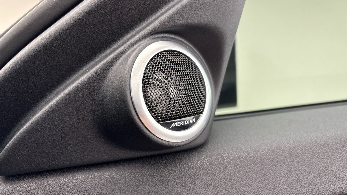 Land Rover Range Rover Evoque Image 25