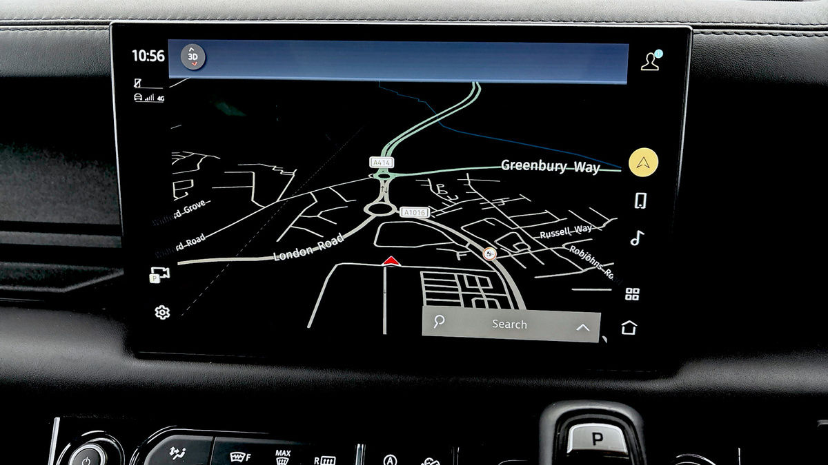 Land Rover Defender 90 Urban Image 17