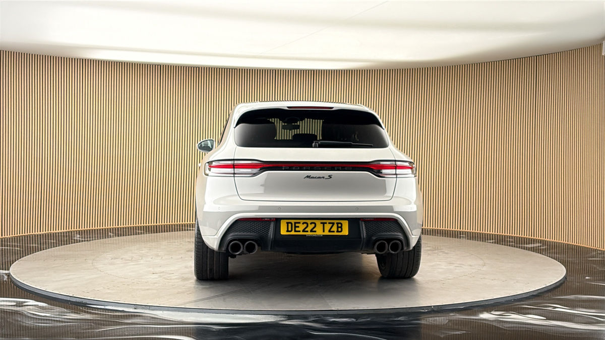 More views of Porsche Macan