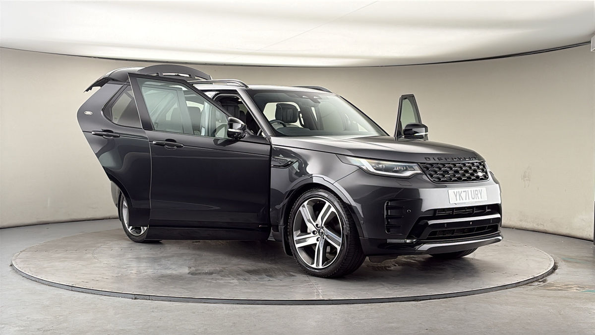 More views of Land Rover Discovery