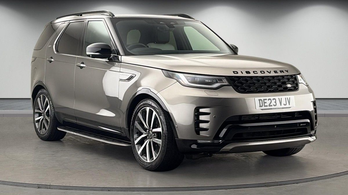 Land Rover Discovery Sticky Header Image