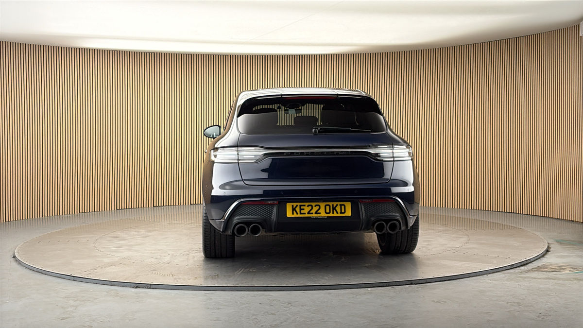 More views of Porsche Macan