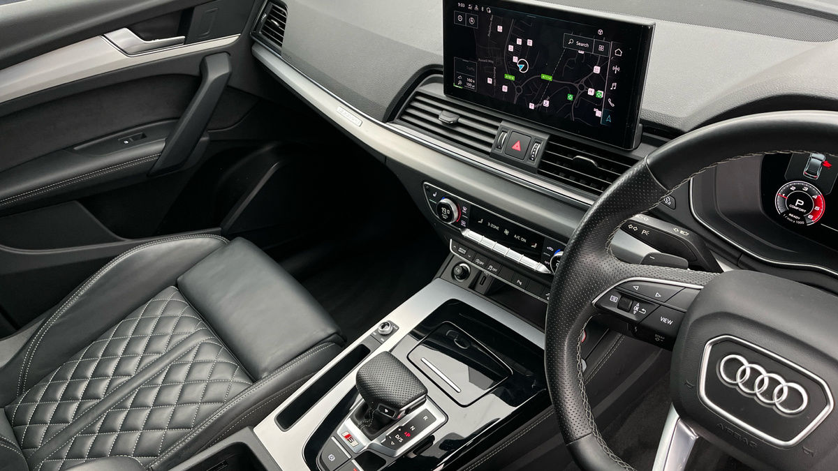 Audi SQ5 Image 18