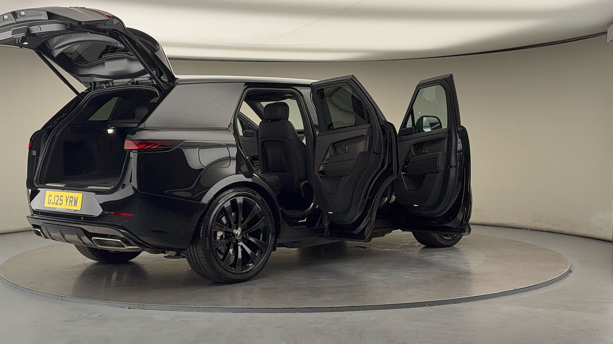 More views of Land Rover Range Rover Sport